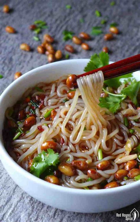  Wuzhou Wassernudelsuppe mit süßlich-saurem Geschmack – Sind Sie bereit für ein kulinarisches Abenteuer?